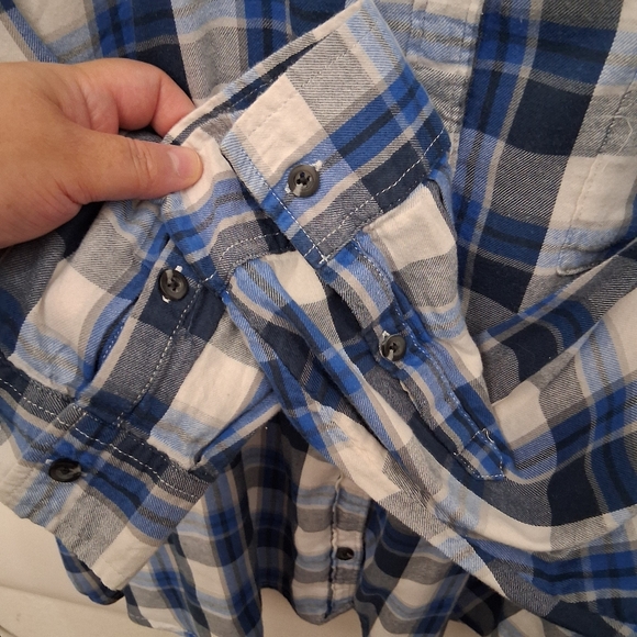 +2🛍SO Oversize Women's Blue and White Plaid Button Down Shirt - Picture 5 of 7